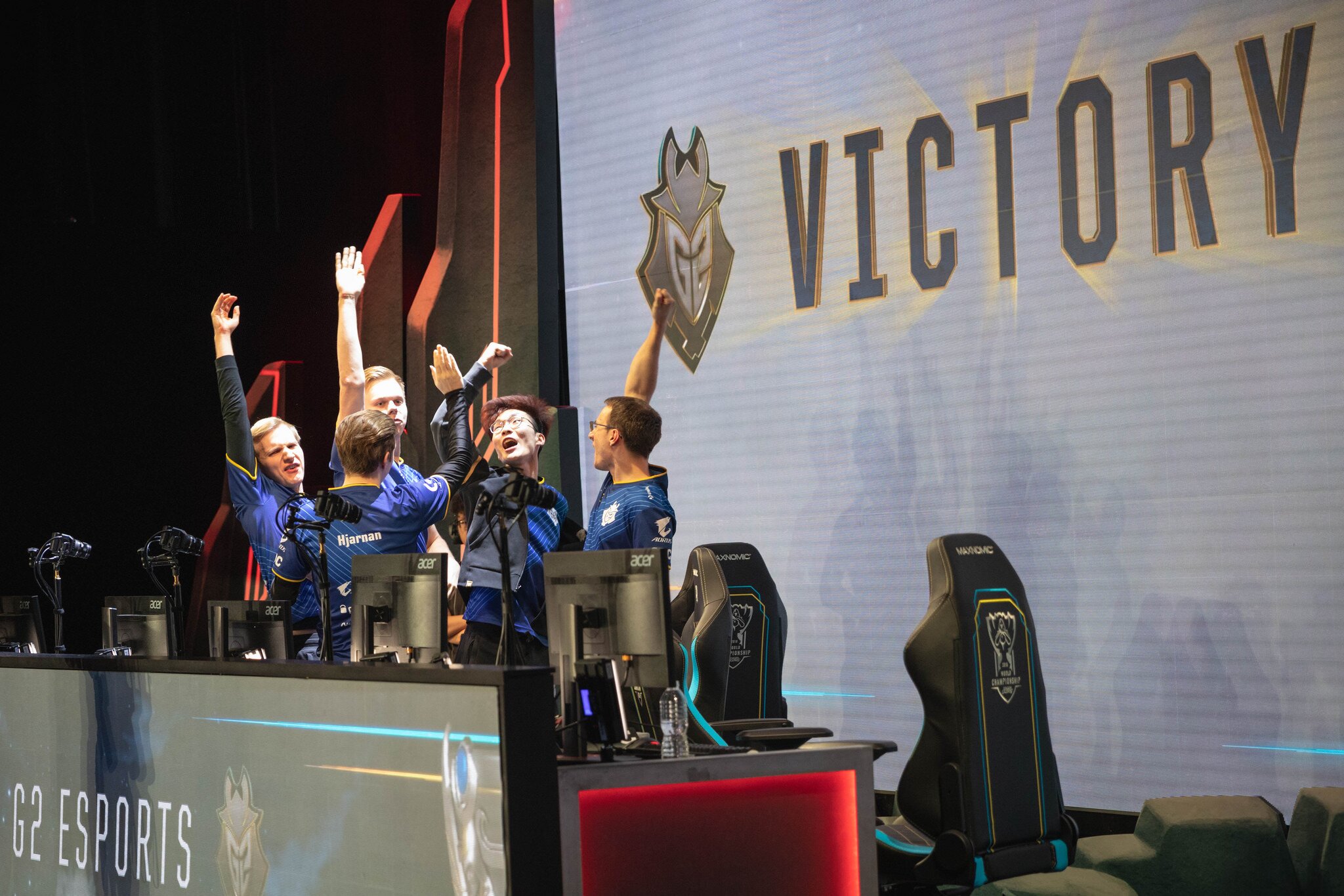 G2 pulled off the biggest upset of Day 4, topping the previously undefeated Flash Wolves.