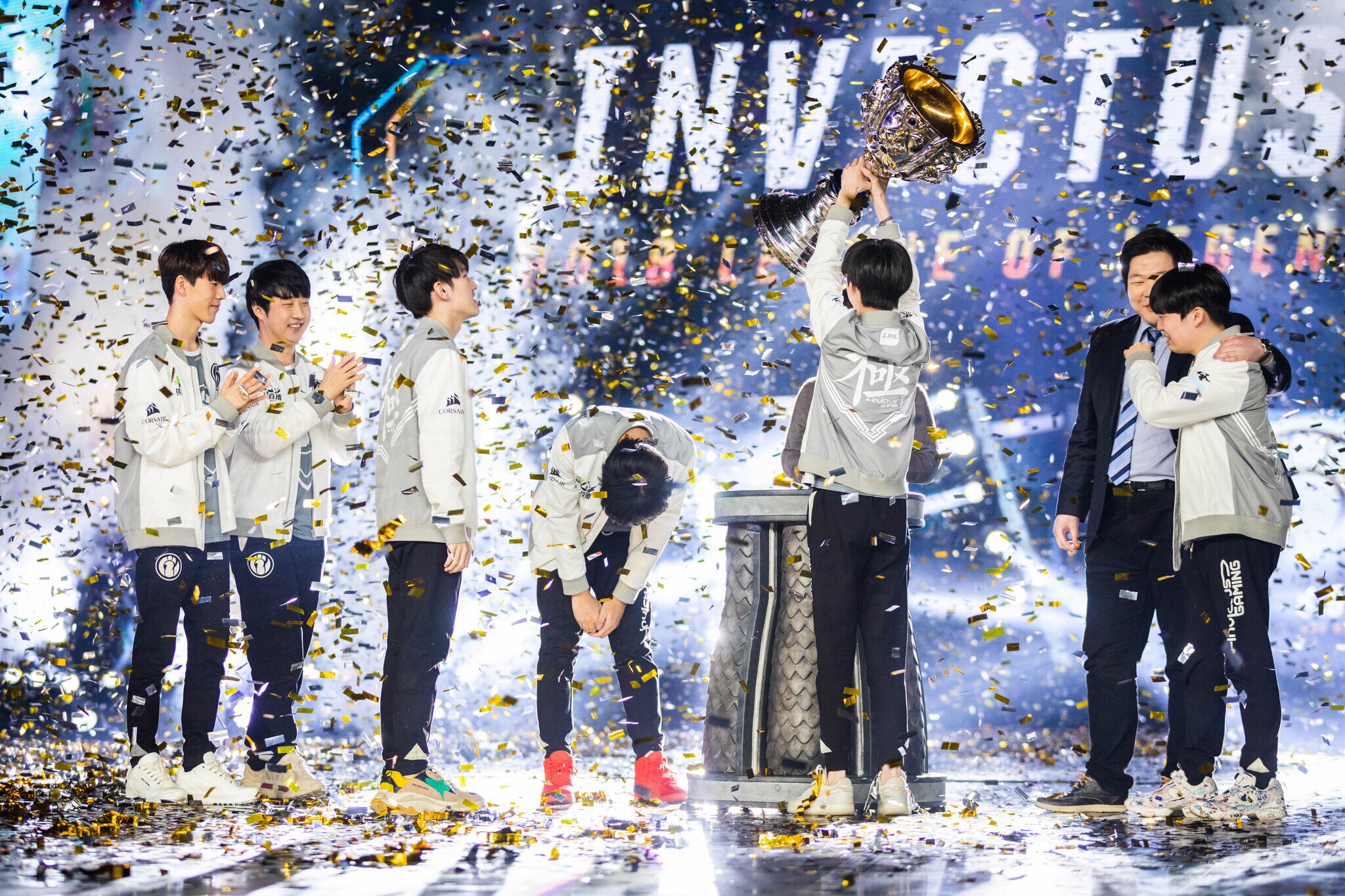 Invictus Gaming became the first LPL team to win the League of Legends World Championships.
