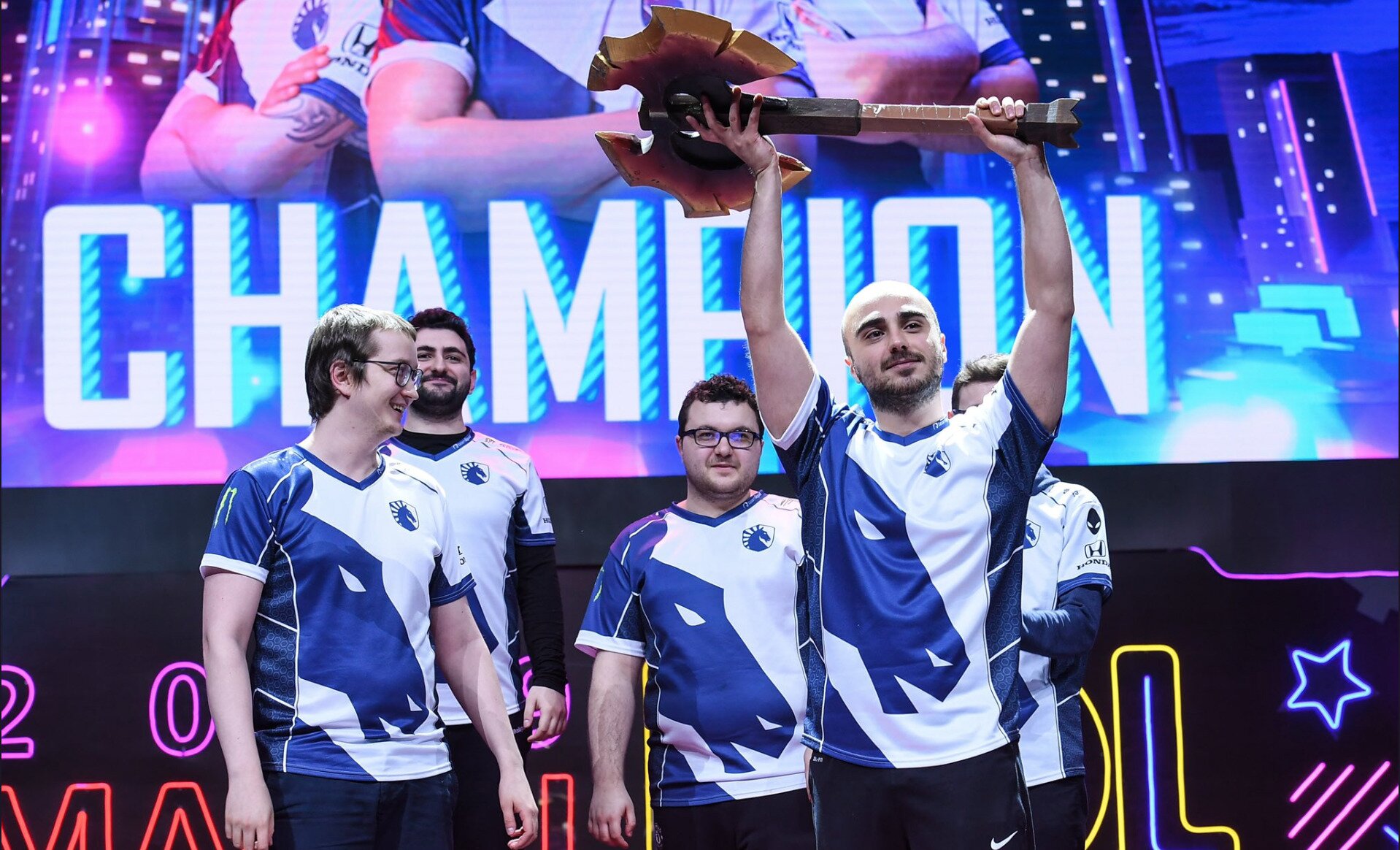 Team Liquid won the trophy at MDL Macau 2019 this morning, beating Evil Geniuses in a strong 3-1 series.