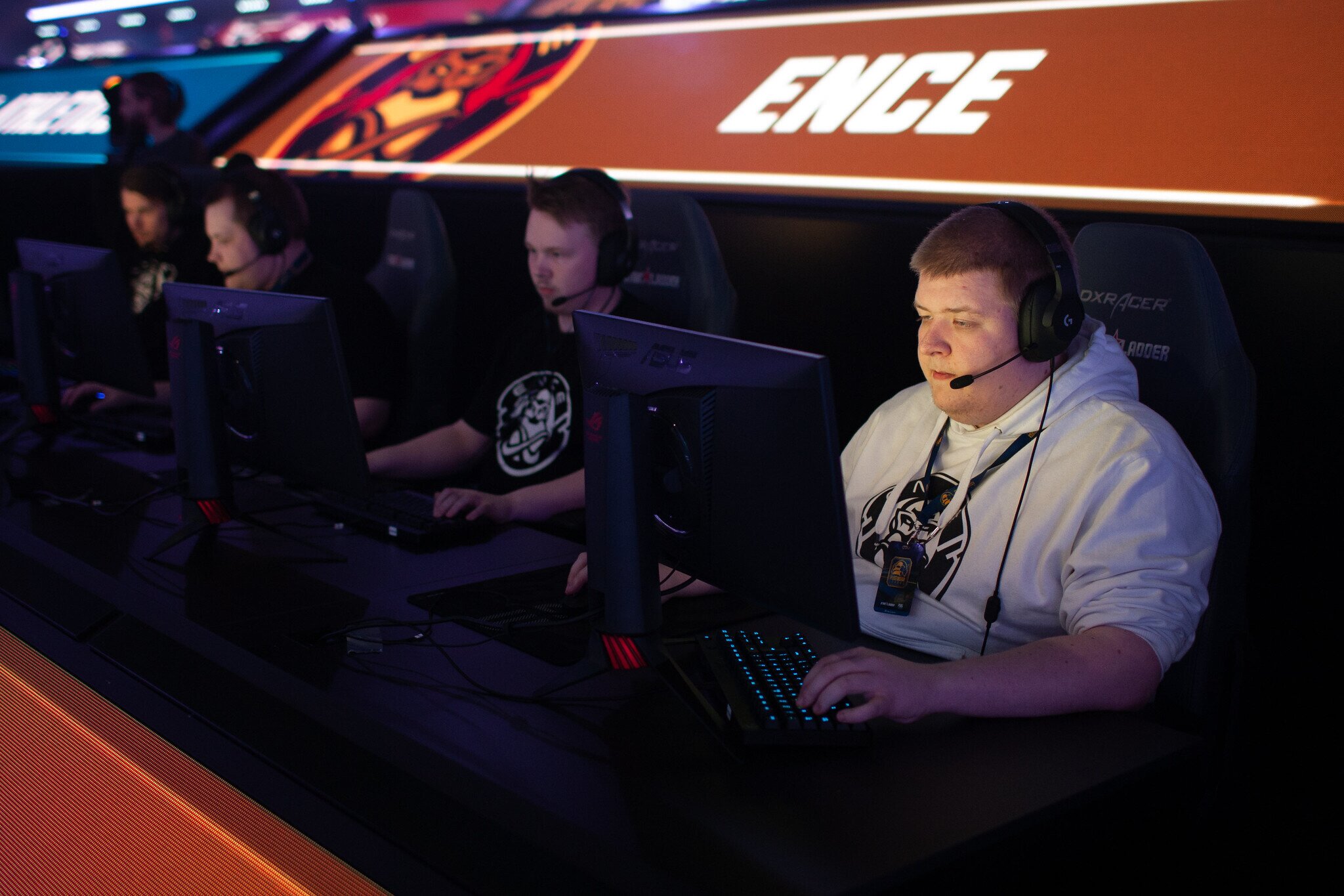 After a standout performance in Phase 1, ENCE looks to continue their dominance at the FACEIT Global Summit.