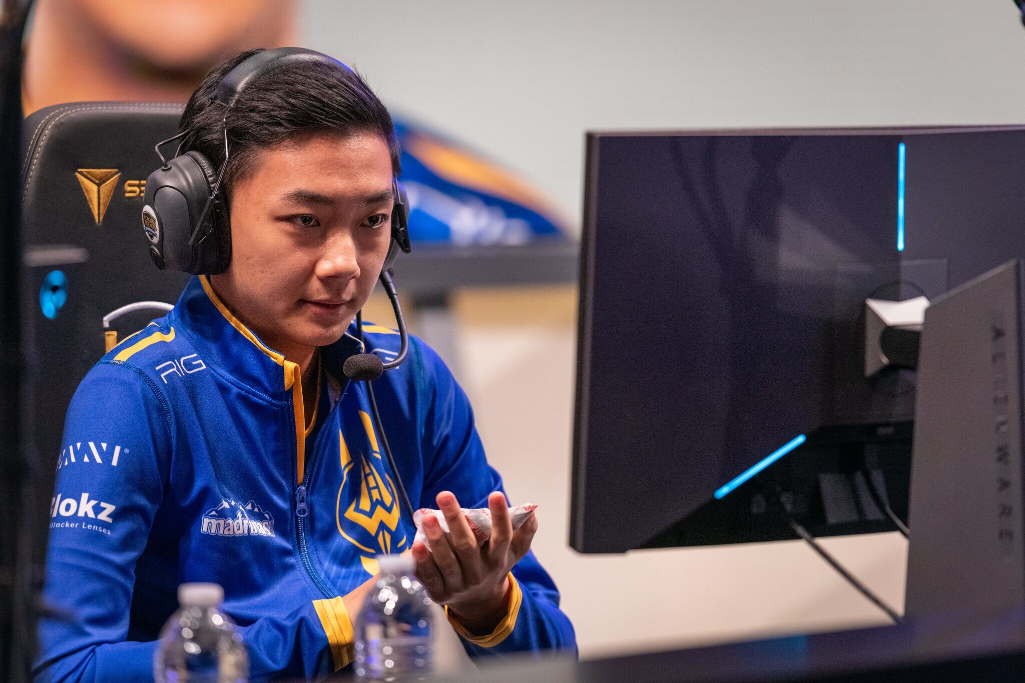 Golden Guardians took some crucial wins in week eight of the LCS Summer season. (Photo by Paul de Leon/Riot Games)