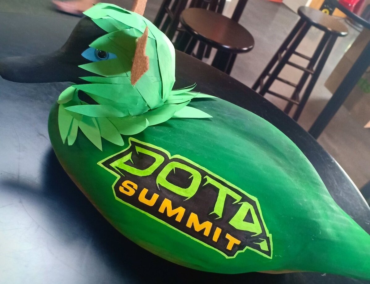 Alliance take home the trophy duck from Dota Summit 10. (Image via Kelly Ong/@kellymilkies / Twitter)