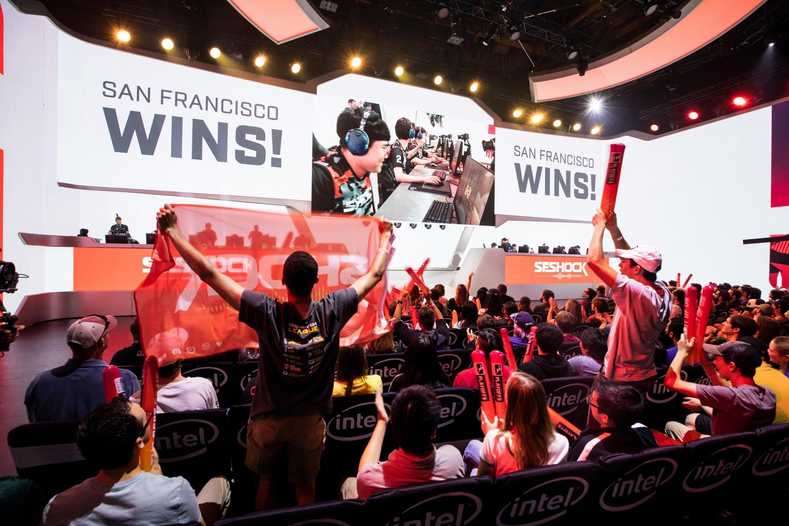 The Shock, Dynasty, Valiant, and Gladiators will play four matches during the first weekend of the online format (Photo via Blizzard)