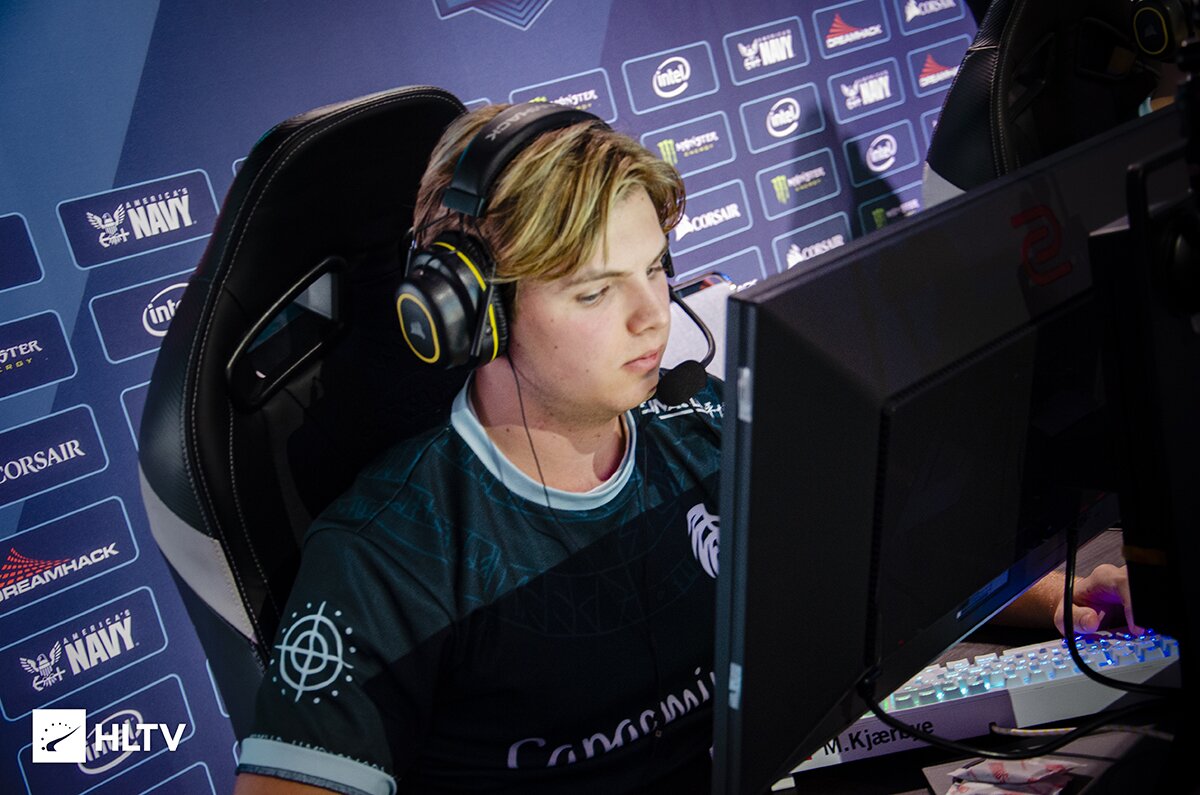According to Kjaerbye himself, he’s been experiencing “abdominal pains, breathing problems, and chest cramps” in the last several months which has inhibited his performance (Photo via HLTV)