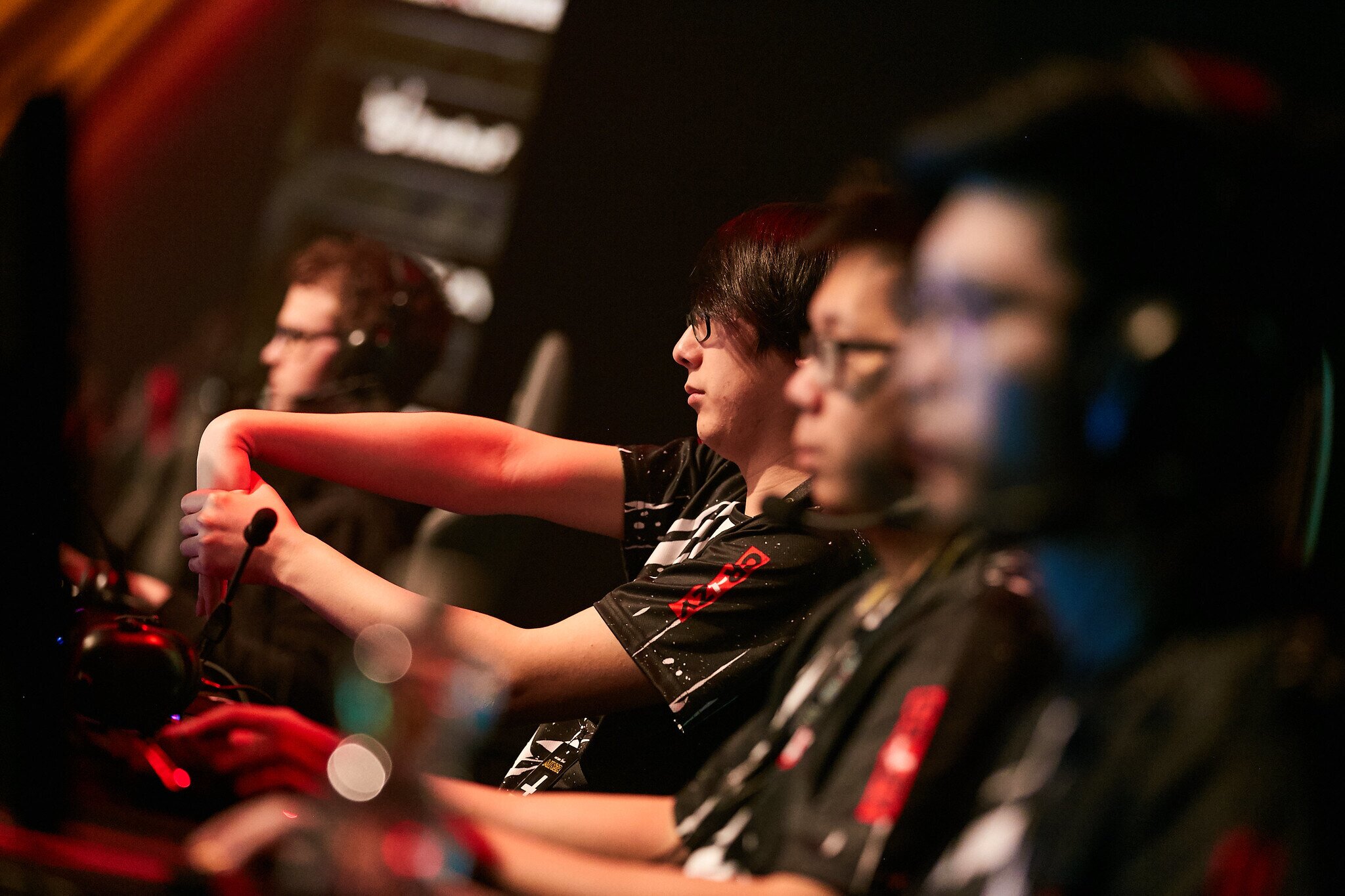 Some early setbacks have placed top teams in America, such as CR4ZY, into the elimination rounds (Photo via Starladder
