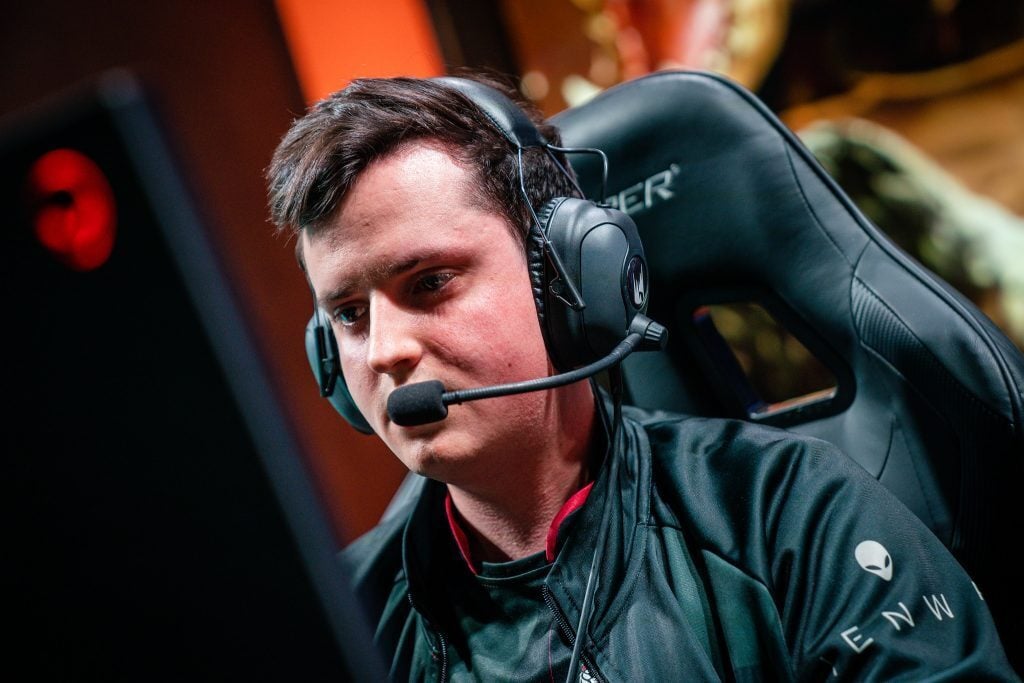 Immortals Sign Legendary Top Laner Soaz