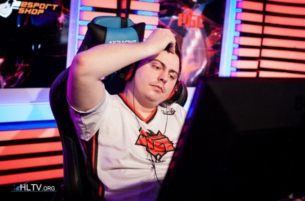 Captain Ange1 Leaves Hellraisers, Org Benches Team