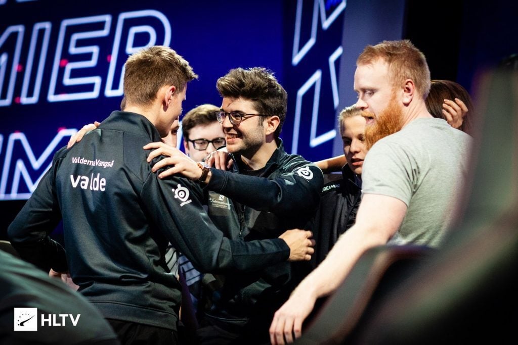 OG Take Down Na’Vi to Win Group A at BLAST Premier Fall