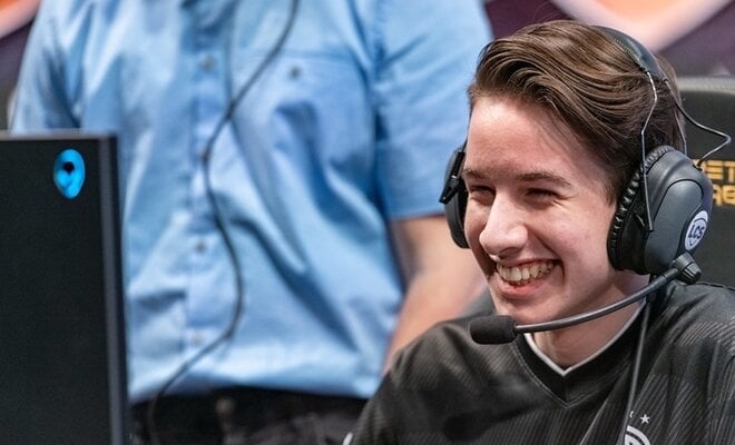 Three Mid Laners That Could Replace Bjergsen on TSM