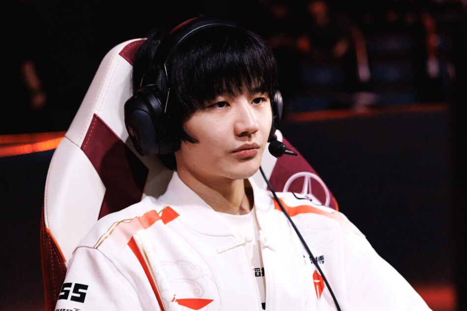 TES Crisp First Stand Interview