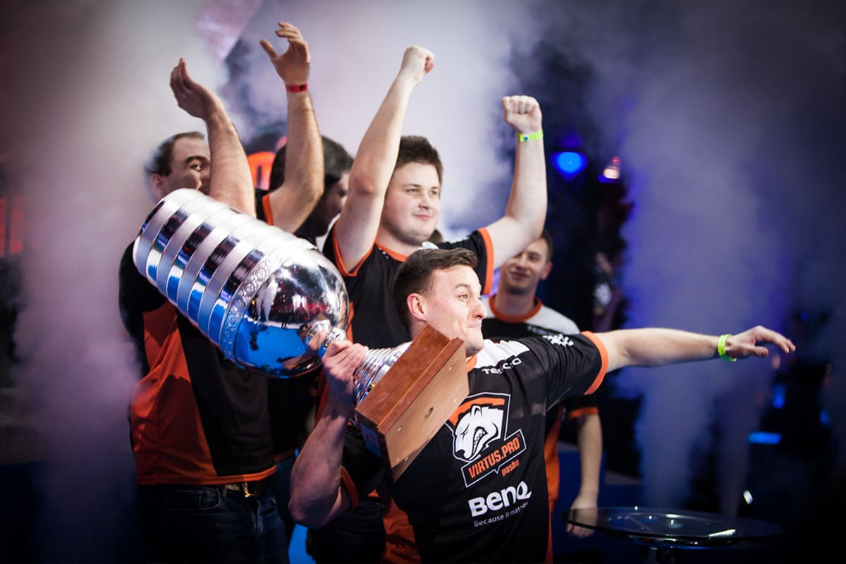 EMS One Katowice 2014 Virtus.pro CSGO Major Winners