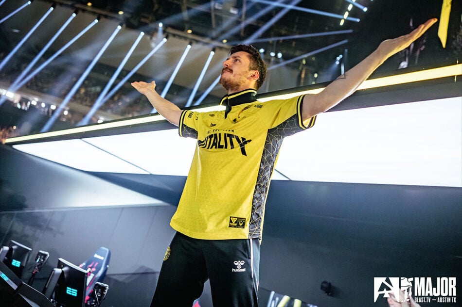 CS2 fans want Vitality’s apEX to fulfill his hilarious Major-winning promise, and they have receipts