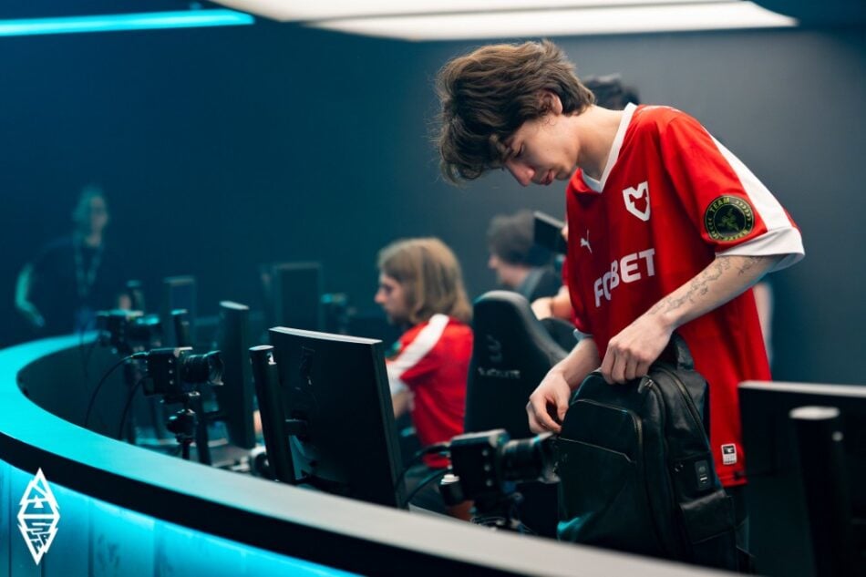 China fail to get even a single team through to Chengdu at BLAST Slam 5