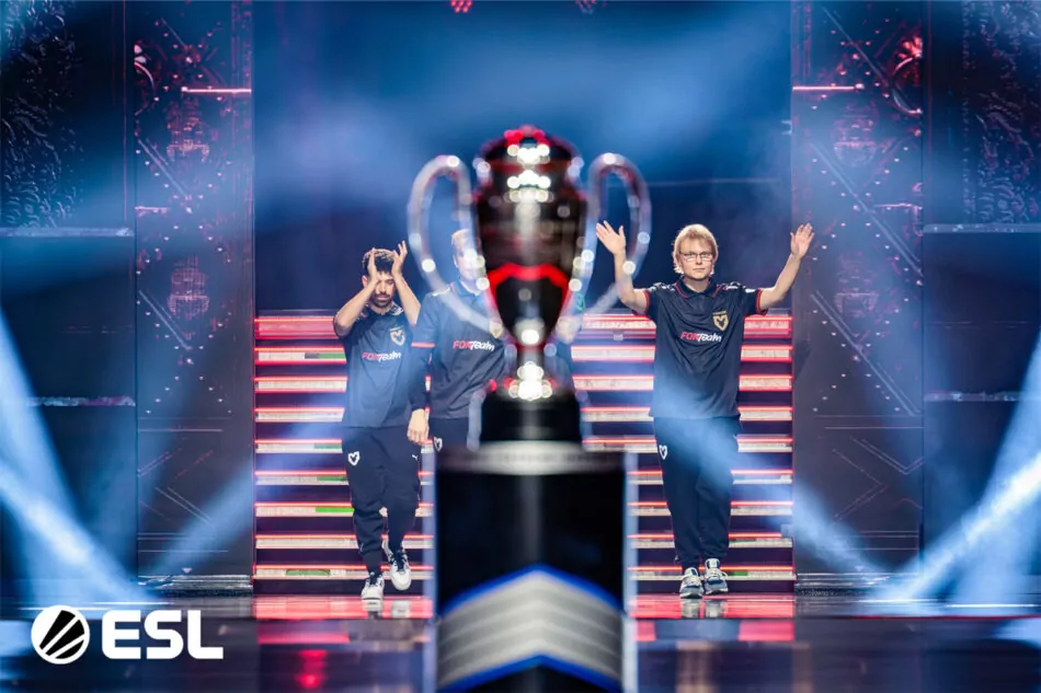 MOUZ IEM Krakow 2026 Playoffs