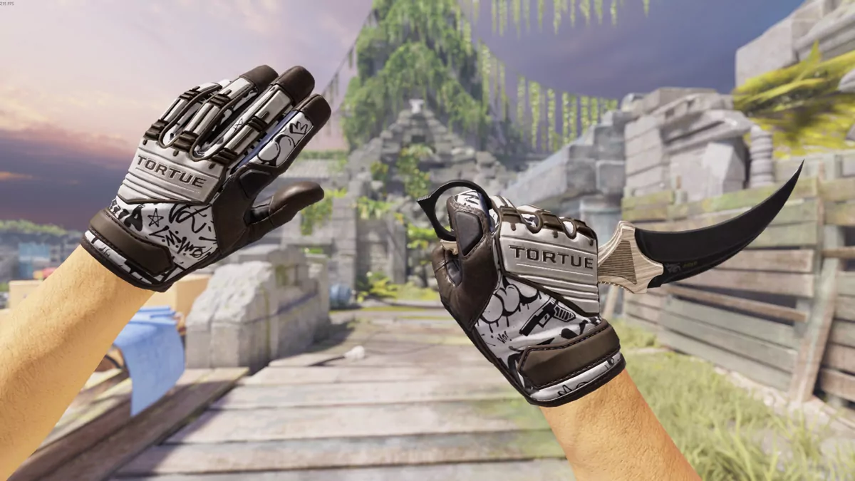Specialist Gloves Blackbook + Karambit Black Laminate