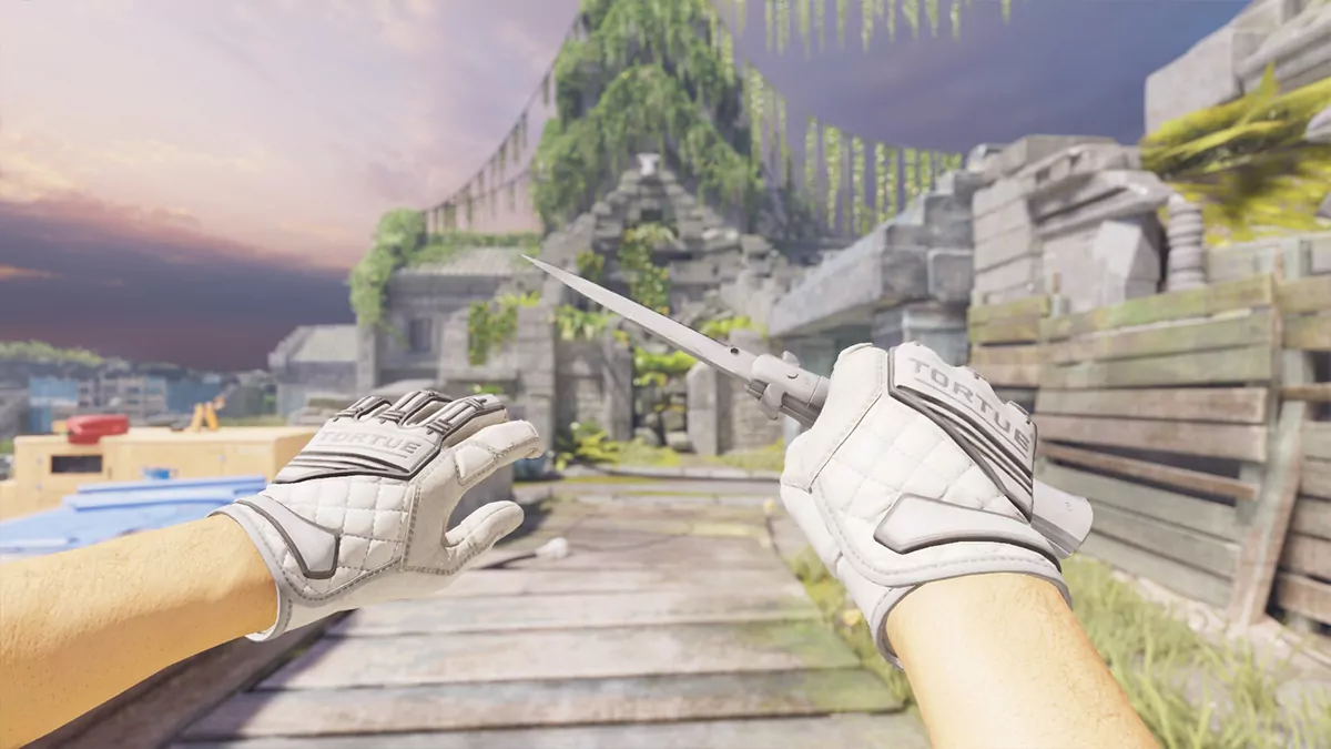 Specialist Gloves Pillow Punchers + Stiletto Knife Urban Masked